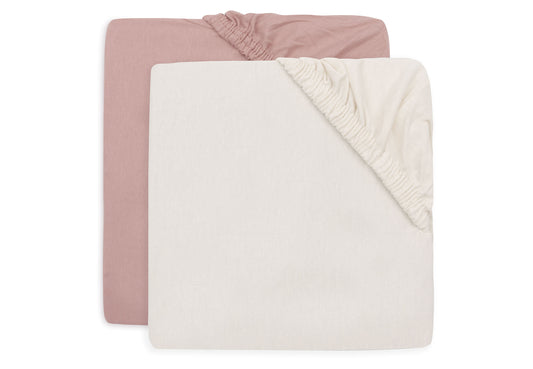 https://www.vanastenbabysuperstore.nl/media/catalog/product/0/6/0611800304_1_hoeslaken_junior_jollein_70x140_jersey_wild_rose_ivory.jpg