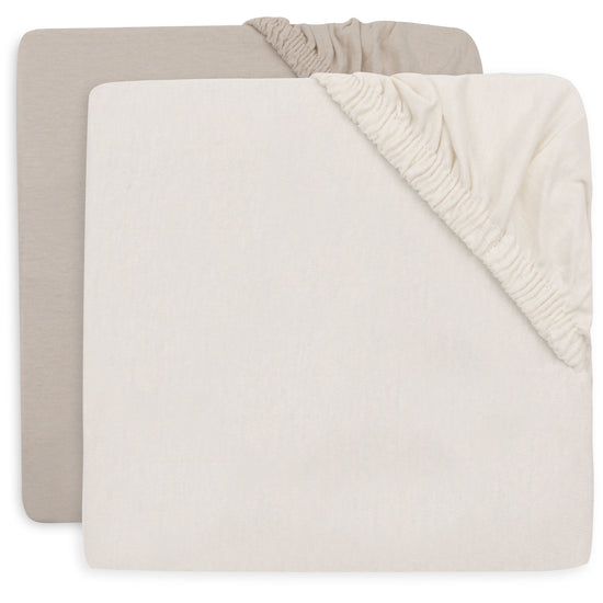 https://www.vanastenbabysuperstore.nl/media/catalog/product/0/6/0611800307_1_hoeslaken_junior_jollein_70x140_jersey_oatmeal_sand.jpg