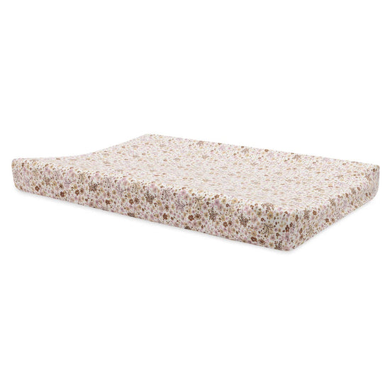 https://www.vanastenbabysuperstore.nl/media/catalog/product/0/6/0611880011_1_Aankleedkussenhoes_Jollein_Jersey_Flower_Fairies.jpeg