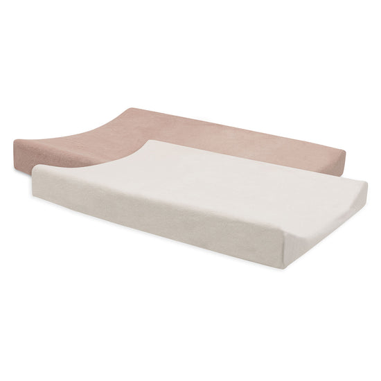 https://www.vanastenbabysuperstore.nl/media/catalog/product/0/6/0611880021_1_aankleedkussenhoes_jollein_badstof_wild_rose_ivory_2st.jpg
