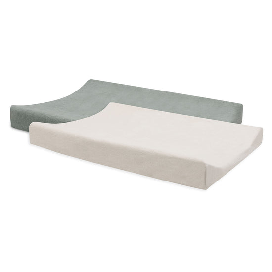 https://www.vanastenbabysuperstore.nl/media/catalog/product/0/6/0611880024_1_aankleedkussenhoes_jollein_badstof_sea_green_ivory_2st.jpg