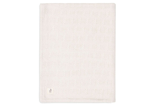 https://www.vanastenbabysuperstore.nl/media/catalog/product/0/6/0611901398_1_deken_ledikant_jollein_100x150_grain_knit_oatmealvelvet.jpg