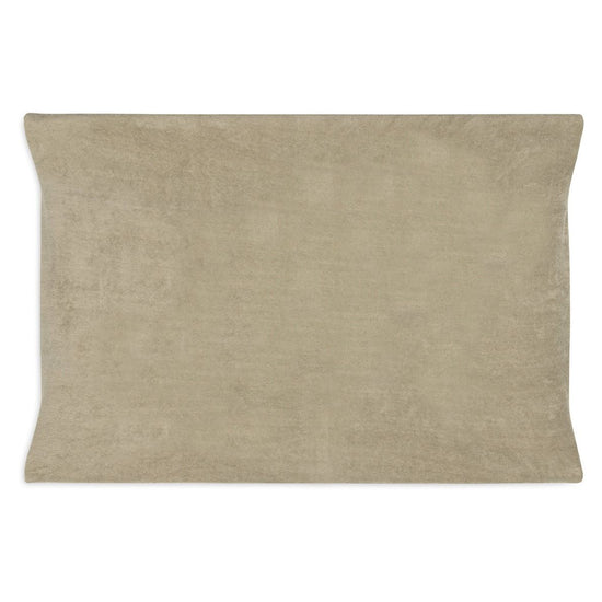 https://www.vanastenbabysuperstore.nl/media/catalog/product/0/6/0611901403_2_aankleedkussenhoes_jollein_badstof_olive_green.jpg
