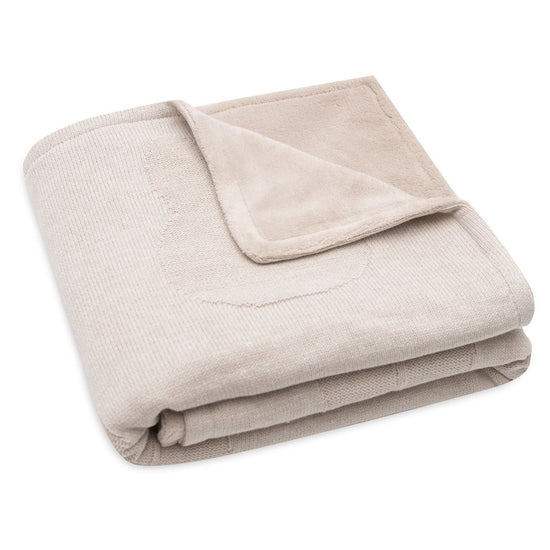 https://www.vanastenbabysuperstore.nl/media/catalog/product/0/6/0611901443_1_deken_wieg_jollein_75x100_nijntje_olive_nougatcoral_fleece.jpg