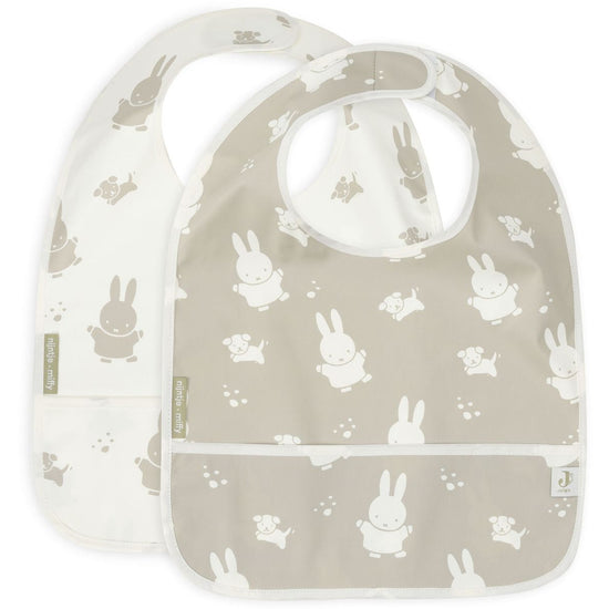 https://www.vanastenbabysuperstore.nl/media/catalog/product/0/6/0612110558_1_slabber_jollein_waterproof_nijntje_en_snuffy_olive_green_2pack.jpg