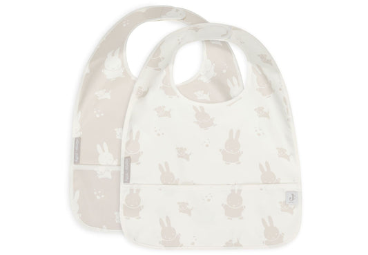 https://www.vanastenbabysuperstore.nl/media/catalog/product/0/6/0612110559_1_slabber_jollein_waterproof_nijntje_en_snuffy_nougat_2pack.jpg