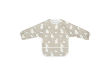 https://www.vanastenbabysuperstore.nl/media/catalog/product/0/6/0612110560_1_slabber_jollein_met_mouw_waterproof_nijntje_en_snuffy_olive_green.jpg