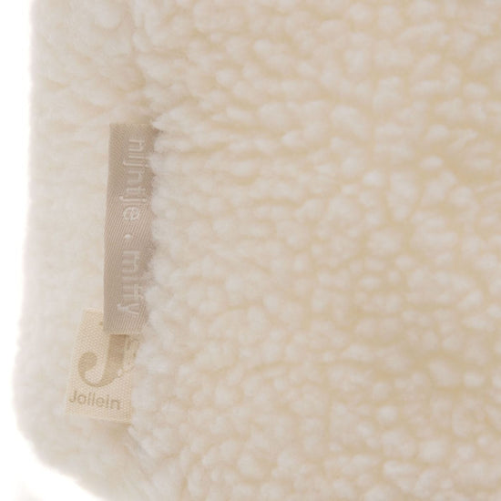 https://www.vanastenbabysuperstore.nl/media/catalog/product/0/6/0612300424_2_mand_jollein_nijntje_teddy_oatmeal.jpg