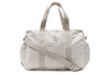 https://www.vanastenbabysuperstore.nl/media/catalog/product/0/6/0612850001_1_Luiertas_Jollein_Embossed_Lily_Sand.jpeg