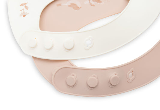 https://www.vanastenbabysuperstore.nl/media/catalog/product/0/6/0612870001_2_Slabber_Jollein_Siliconen_Lovely_Birds_2_pack.jpg