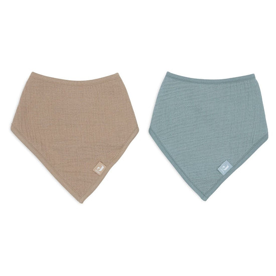 https://www.vanastenbabysuperstore.nl/media/catalog/product/0/6/0612870006_2_slabber_bandana_jollein_hydrofiel_sea_greenbiscuit_2_pack.jpg