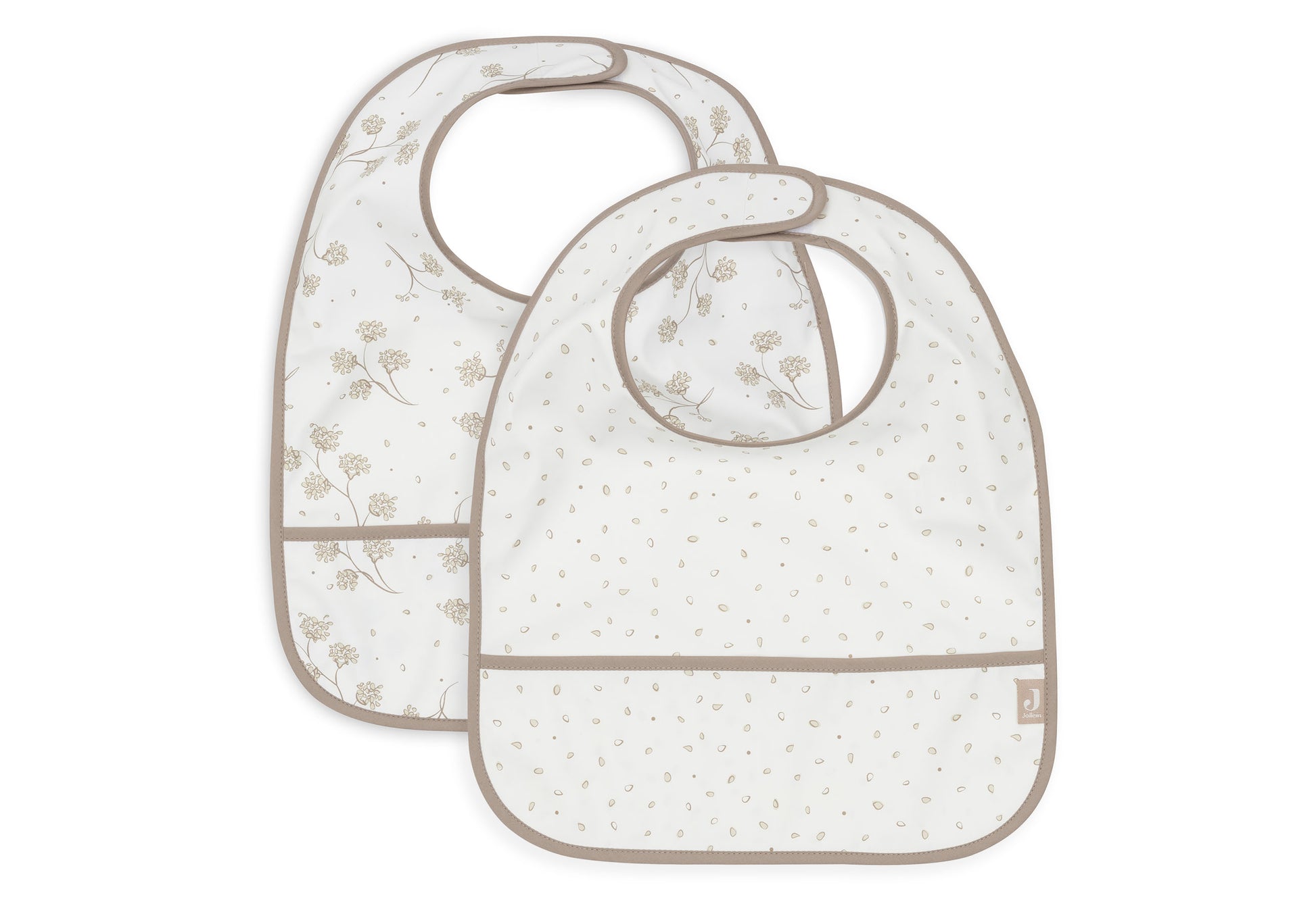 https://www.vanastenbabysuperstore.nl/media/catalog/product/0/6/0612870016_01_Jollein_Slabber_Waterproof_LeafyDreams.jpg