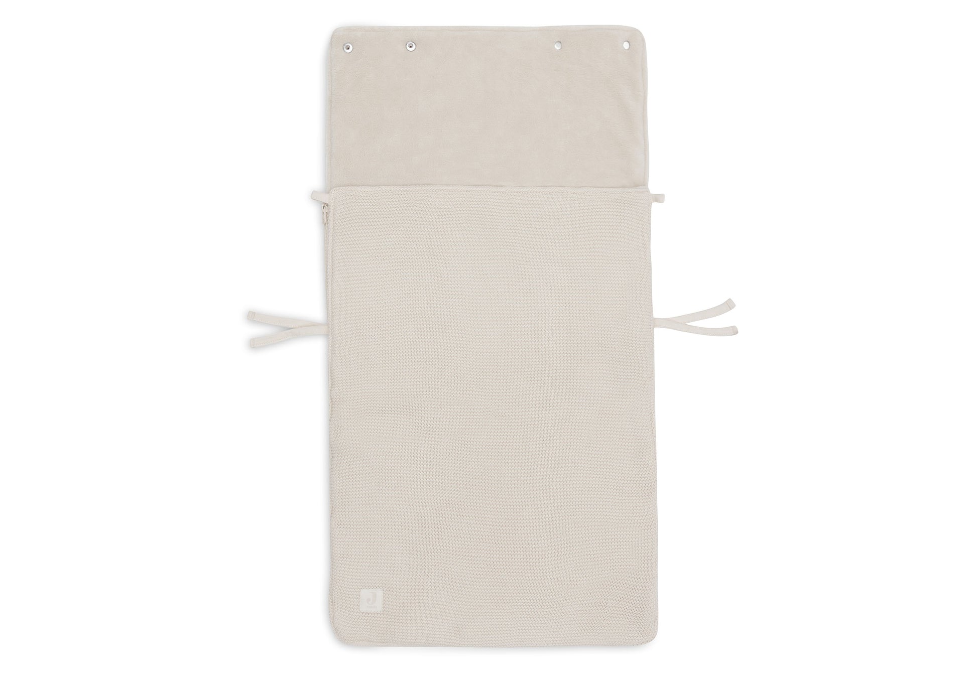 https://www.vanastenbabysuperstore.nl/media/catalog/product/0/6/0612880005_1_voetenzak_autostoel_jollein_basic_knit_oatmeal.jpg