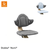https://www.vanastenbabysuperstore.nl/media/catalog/product/0/8/0831610244_1_stoelverkleiner_stokke_nomi_grey_blue.png