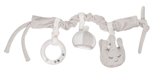 https://www.vanastenbabysuperstore.nl/media/catalog/product/0/9/0952400005_1_autostoelspeeltje_dooky_cuddly_friends_crown.jpeg