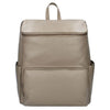 https://www.vanastenbabysuperstore.nl/media/catalog/product/0/9/0971120103_2_rugzak_kidzroom_care_sienna_lovely_taupe_leather.jpg