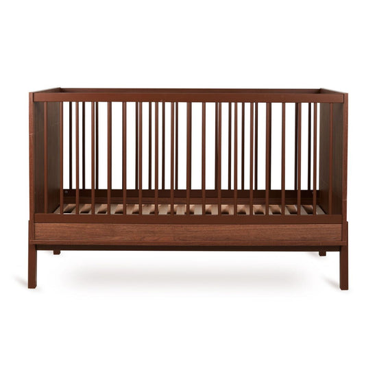 https://www.vanastenbabysuperstore.nl/media/catalog/product/1/0/1000010079_1_ledikant_quax_ashi_70x140_chestnut.jpg
