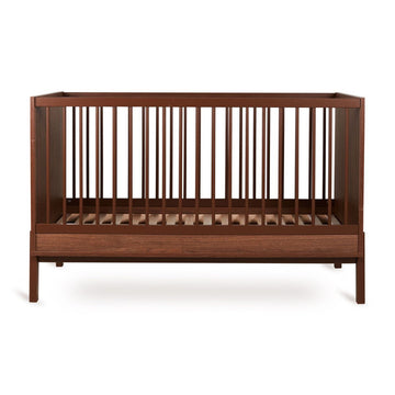https://www.vanastenbabysuperstore.nl/media/catalog/product/1/0/1000010079_1_ledikant_quax_ashi_70x140_chestnut.jpg