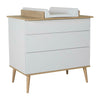 https://www.vanastenbabysuperstore.nl/media/catalog/product/1/0/1000020034_2_commode_bladvergroter_quax_flow_white_oak.jpg