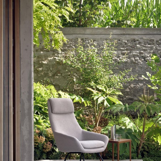 https://www.vanastenbabysuperstore.nl/media/catalog/product/1/0/1000060094_1_schommelstoel_quax_rocking_chair_nordic_desert.jpg