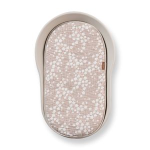 https://www.vanastenbabysuperstore.nl/media/catalog/product/1/0/1001880004_2_inlegkussen_quax_mamee_blossom_natural_1768324198.jpg