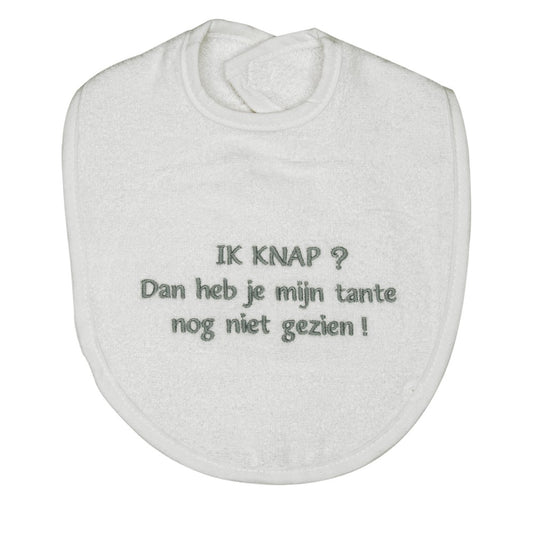 https://www.vanastenbabysuperstore.nl/media/catalog/product/1/0/1042110208_1_slabber_petit_villain_ik_knap_wit.jpg