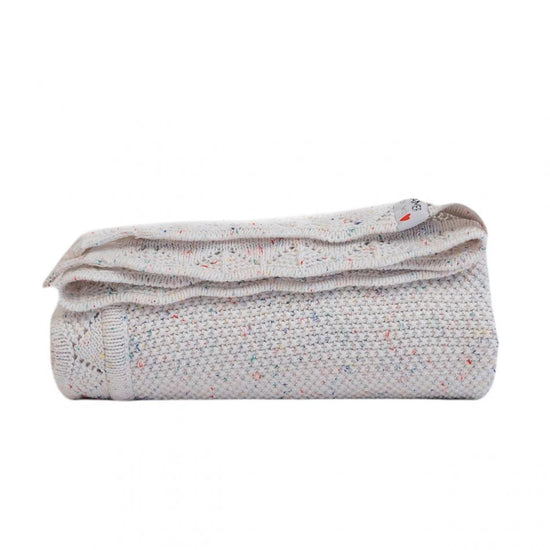 https://www.vanastenbabysuperstore.nl/media/catalog/product/1/2/1261900125_2_deken_lodger_dreamer_tribe_fancy_cloud_dancer.jpg