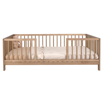 https://www.vanastenbabysuperstore.nl/media/catalog/product/1/2/1280070021_1_peuterbed_liamv2_70x140_pure_walnut.png