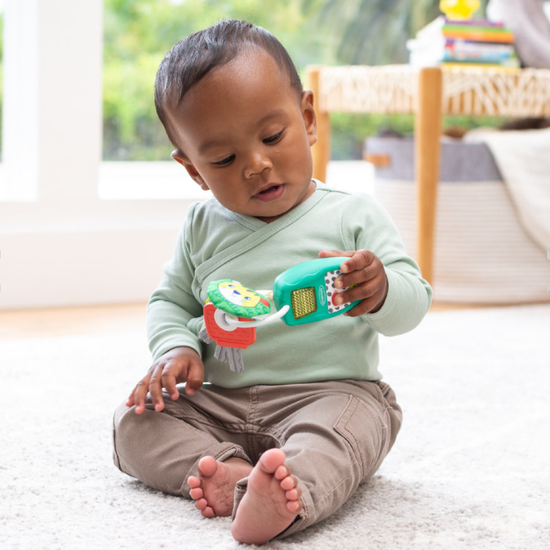 https://www.vanastenbabysuperstore.nl/media/catalog/product/1/3/1302400608_2_rammelaar_infantino_essentials_music_lights_sleutelbos.png