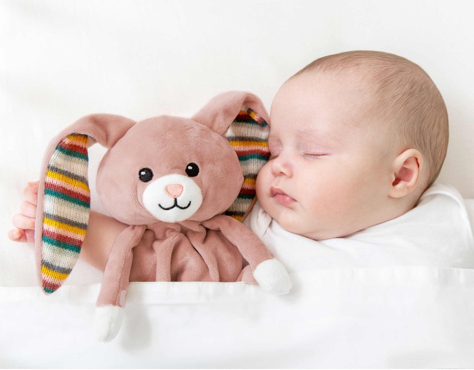 https://www.vanastenbabysuperstore.nl/media/catalog/product/1/3/1302400630_2_knuffeldoekje_zazu_baby_comforter_becky_het_konijn_roze.jpg