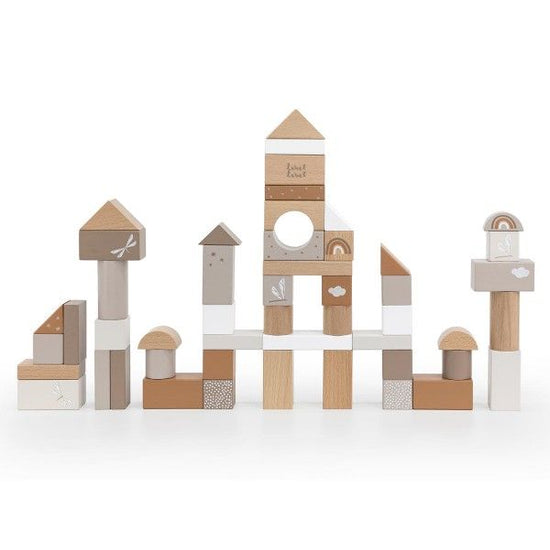 https://www.vanastenbabysuperstore.nl/media/catalog/product/1/3/1302400809_2_houten_blokken_labellabel_nougat.jpg