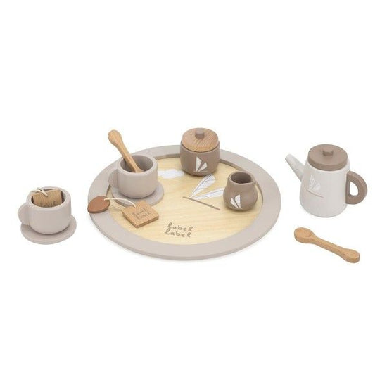 https://www.vanastenbabysuperstore.nl/media/catalog/product/1/3/1302400835_1_theeservies_labellabel_hout_nougat.jpg