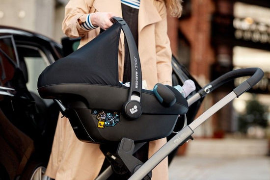https://www.vanastenbabysuperstore.nl/media/catalog/product/1/4/1441120433_2_adapterset_autostoel_joolz_geo3_boven.jpg
