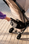 https://www.vanastenbabysuperstore.nl/media/catalog/product/1/4/1441120488_2_boodschappenmand_tas_joolz_aer2_space_black.jpg