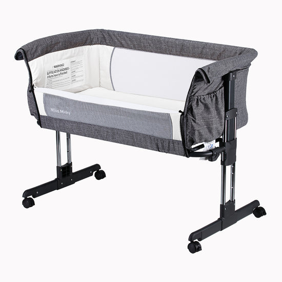 https://www.vanastenbabysuperstore.nl/media/catalog/product/1/5/1550090001_01_Co_Sleeper_CH_Mika_Grey_3.jpg