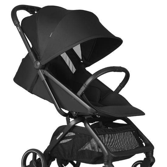 https://www.vanastenbabysuperstore.nl/media/catalog/product/1/6/1691110113_2_buggy_easywalker_rockey_m_pure_black.png
