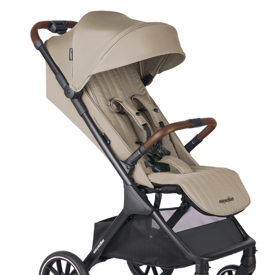 https://www.vanastenbabysuperstore.nl/media/catalog/product/1/6/1691110122_1_buggy_easywalker_jackey2_xl_pearl_taupe.png