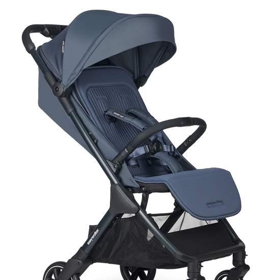 https://www.vanastenbabysuperstore.nl/media/catalog/product/1/6/1691110126_1_EW_jackey_NXT_deep_blue_1774961094.png
