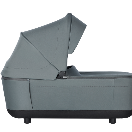 https://www.vanastenbabysuperstore.nl/media/catalog/product/1/6/1691120263_1_reiswieg_easywalker_rockey_smooth_grey.png