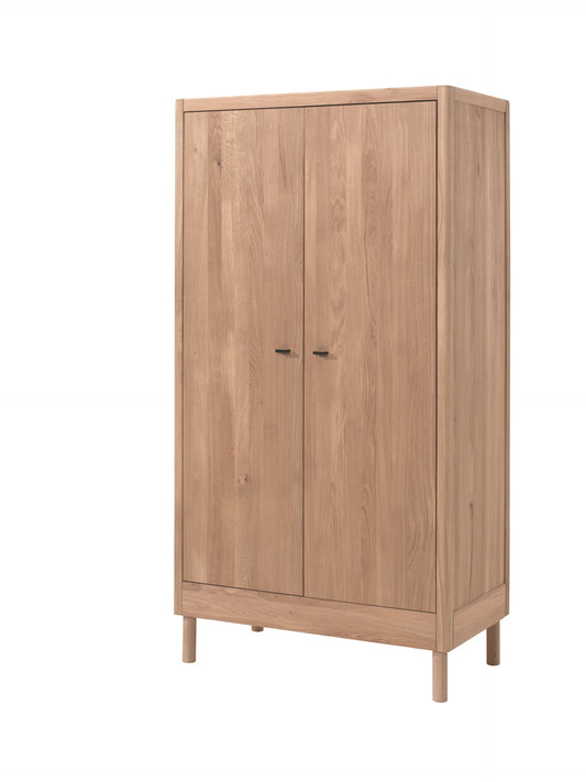 https://www.vanastenbabysuperstore.nl/media/catalog/product/1/7/1700040014_1_kast_jaxx_forrest_eik.jpg