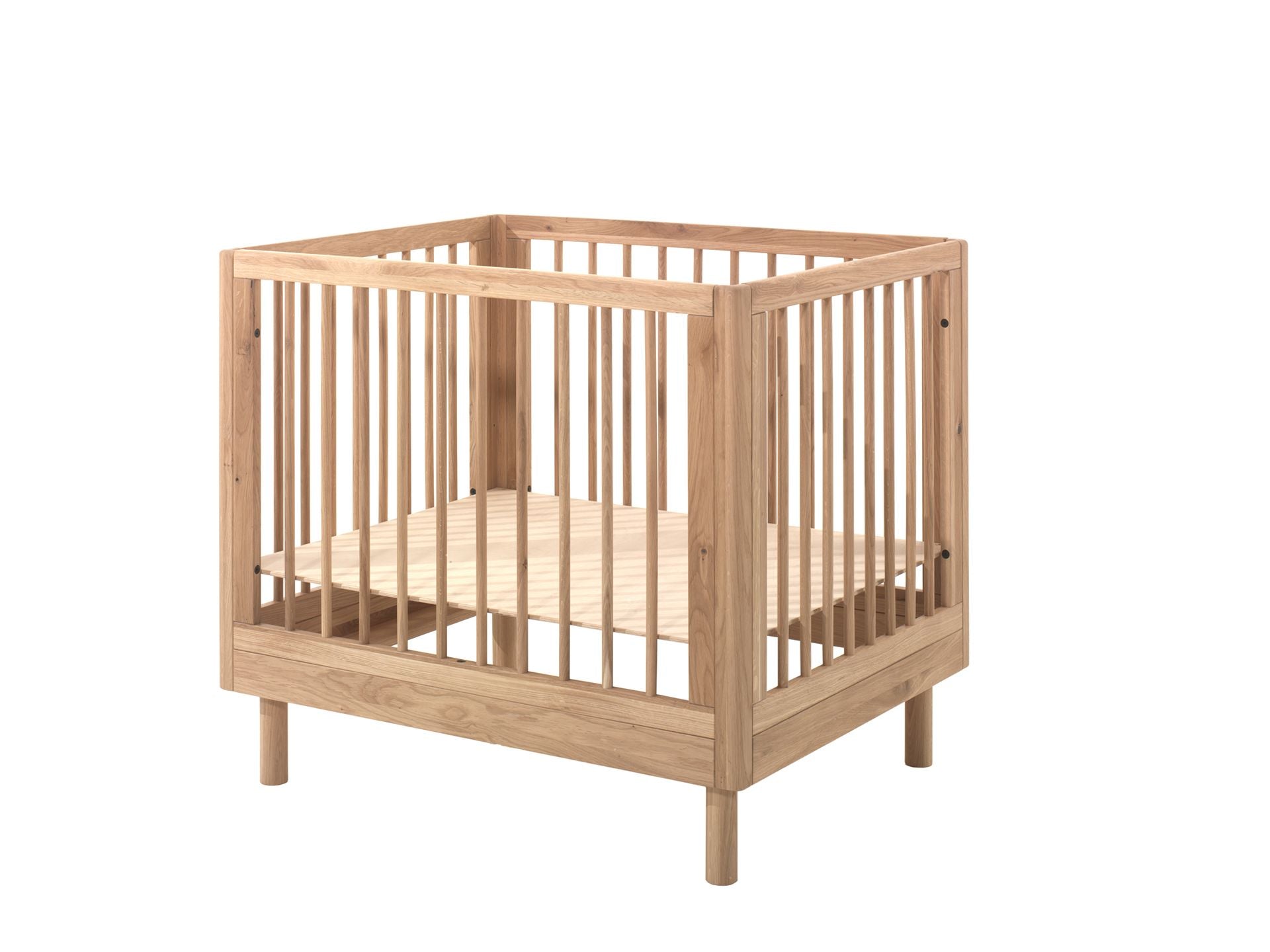 https://www.vanastenbabysuperstore.nl/media/catalog/product/1/7/1701500001_2_box_jaxx_forrest_eik.jpg