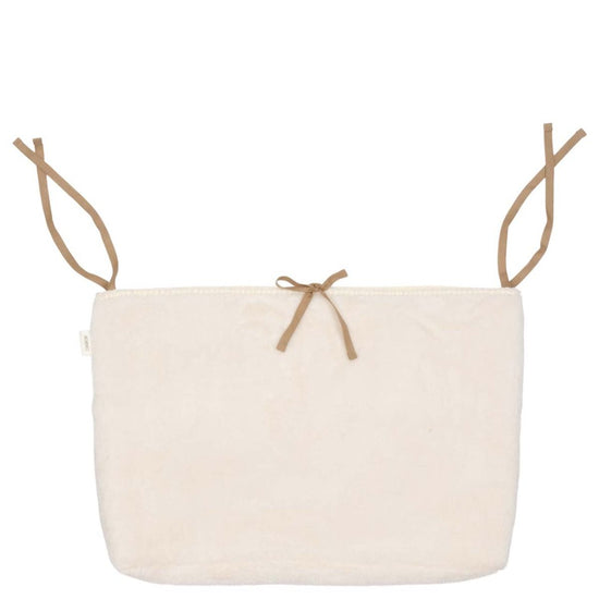 https://www.vanastenbabysuperstore.nl/media/catalog/product/1/8/1801520001_2_opbergzak_koeka_malmo_teddy_pebble.jpg