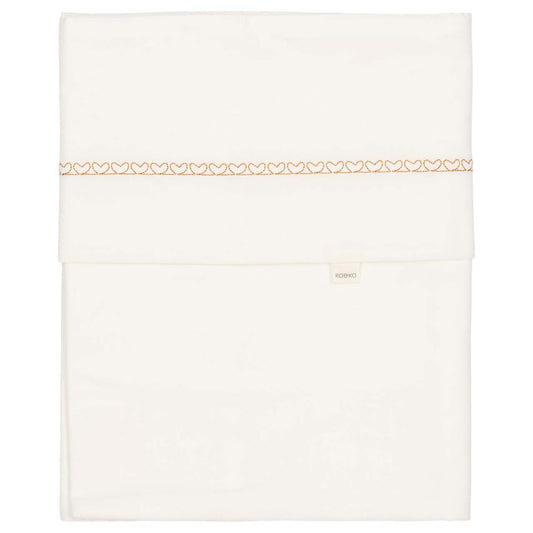 https://www.vanastenbabysuperstore.nl/media/catalog/product/1/8/1801890004_1_laken_ledikant_koeka_fall_in_love_honey_1.jpg