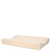 https://www.vanastenbabysuperstore.nl/media/catalog/product/1/8/1801900586_1_aankleedkussenhoes_koeka_vik_sand.jpg