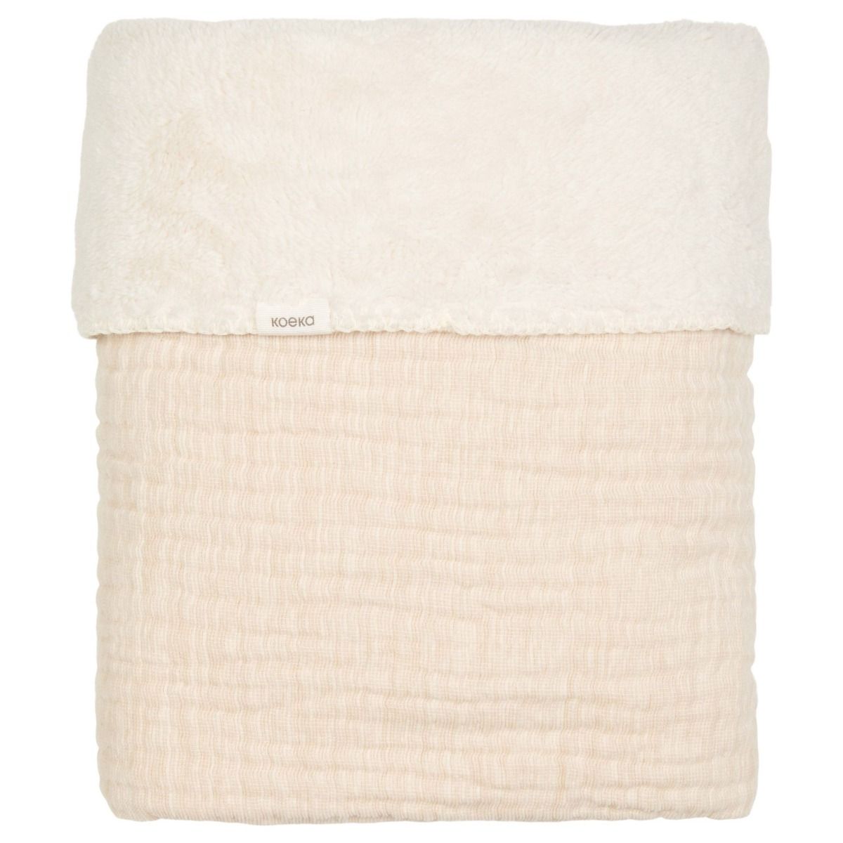 https://www.vanastenbabysuperstore.nl/media/catalog/product/1/8/1801900914_1_deken_wieg_koeka_teddy_rivoli_warm_white.jpg