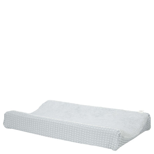 https://www.vanastenbabysuperstore.nl/media/catalog/product/1/8/1801900922_1_aankleedkussenhoes_koeka_wafel_amsterdam_ocean_air.jpg