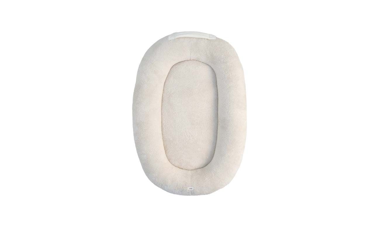 https://www.vanastenbabysuperstore.nl/media/catalog/product/1/8/1802100067_2_babynest_koeka_malmo_pebble.jpg