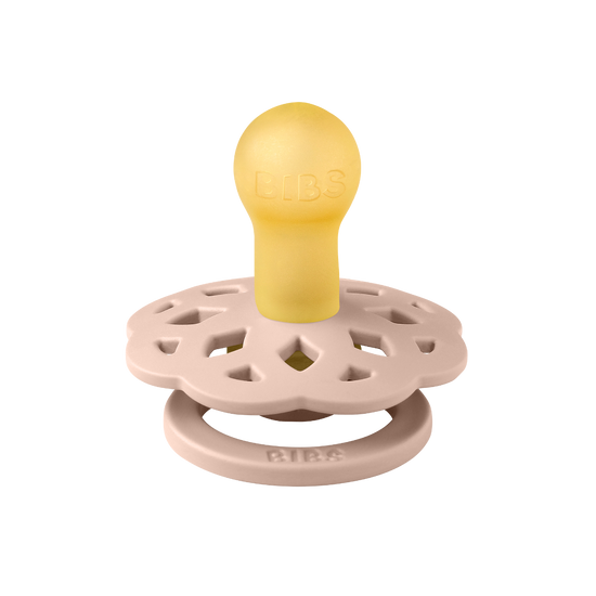 https://www.vanastenbabysuperstore.nl/media/catalog/product/1/9/1912800029_2_fopspeen_bibs_boheme_woodchuckblush_618mnd_2st.png