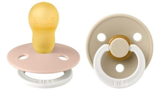 https://www.vanastenbabysuperstore.nl/media/catalog/product/1/9/1912800124_1_fopspeen_bibs_blushvanilla_glow_18mnd_2st.jpg