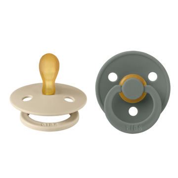 https://www.vanastenbabysuperstore.nl/media/catalog/product/1/9/1912800199_1_fopspeen_bibs_symmetric_vanillapine_06mnd_2st.png